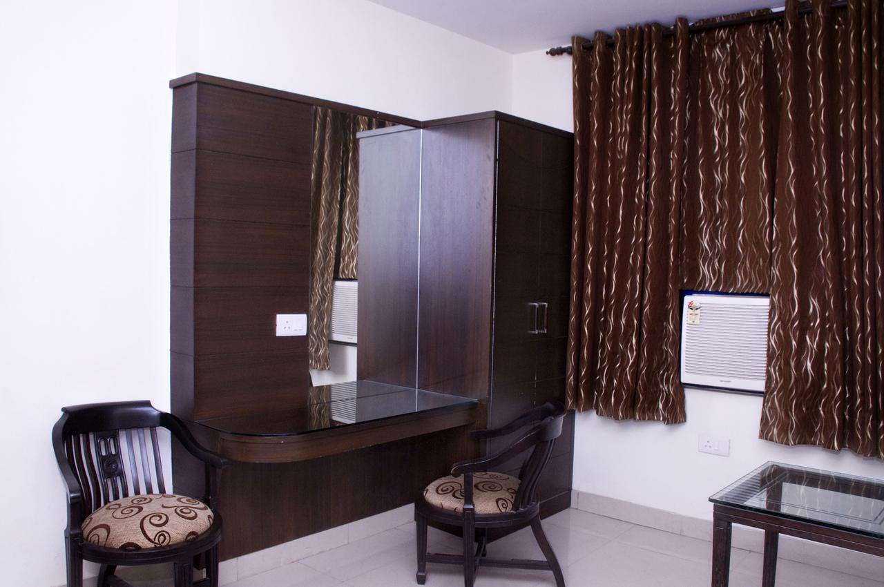 Hotel Usa Nowe Delhi Zewnętrze zdjęcie