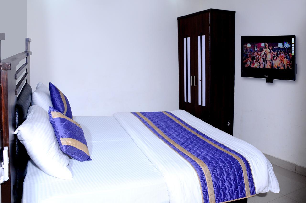 Hotel Usa Nowe Delhi Zewnętrze zdjęcie